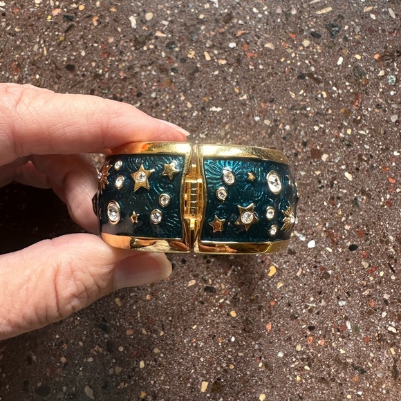 Vintage Swarovski Celestial Bangle - Picture 3 of 6